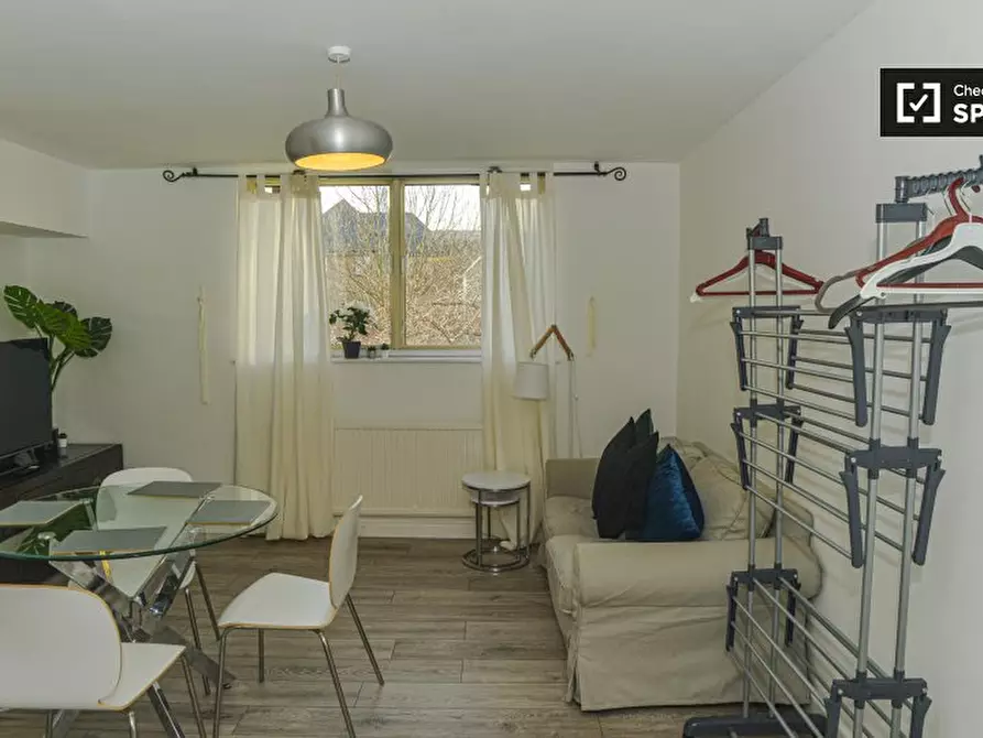 Immagine 14 di Appartamento in affitto  in Cape Yard a Poplar