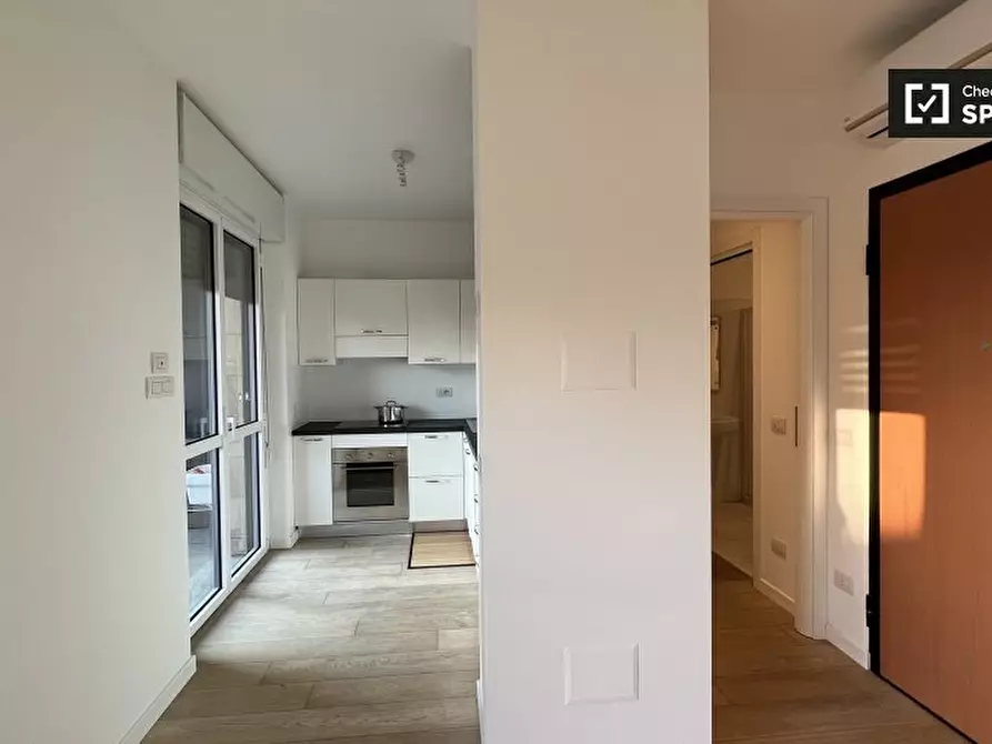 Immagine 9 di Appartamento in affitto  in Via Enrico Cosenz a Milano