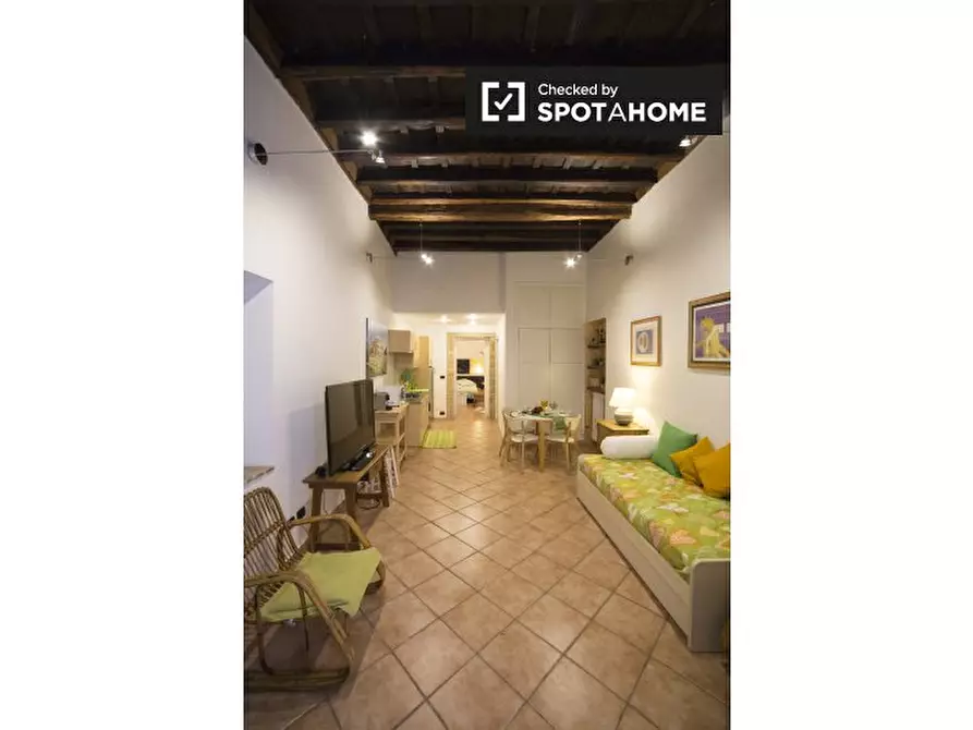 Immagine 10 di Appartamento in affitto  in Via di S. Martino Ai Monti a Roma