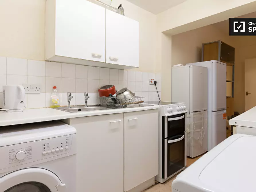 Immagine 10 di Camera condivisa in affitto  in Vauxhall Bridge Road a 