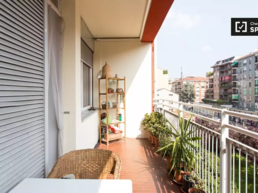 Immagine 18 di Camera condivisa in affitto  in Via Negroli a Milano