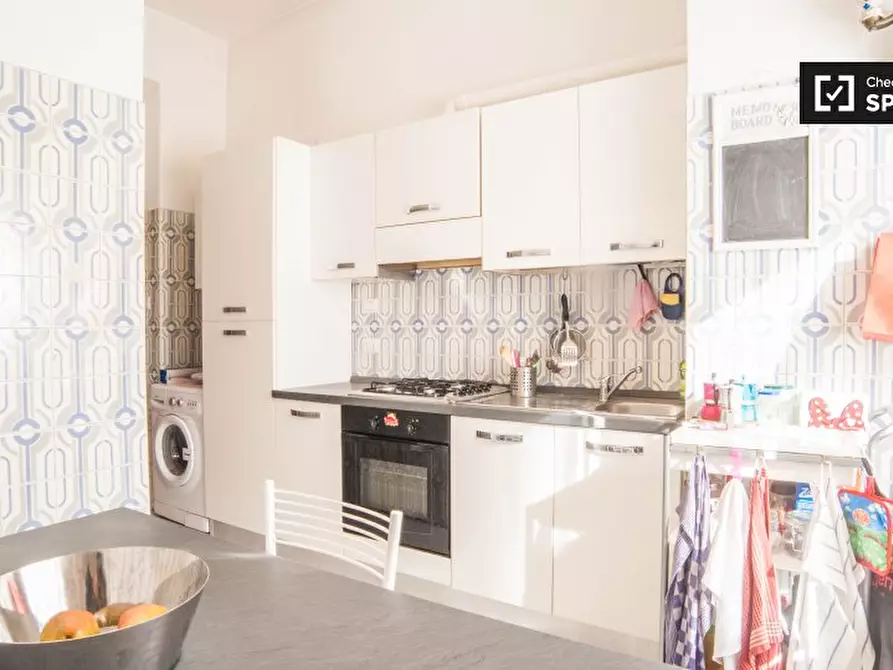 Immagine 7 di Camera condivisa in affitto  in Piazza San Giovanni Bosco a Roma