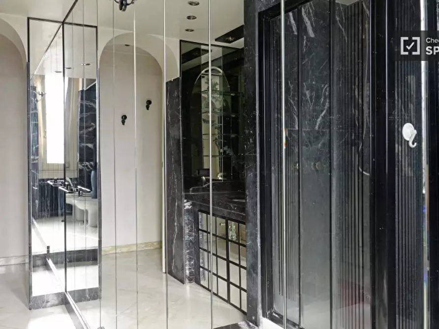 Immagine 8 di Appartamento in affitto  in via privata stadera a Milano