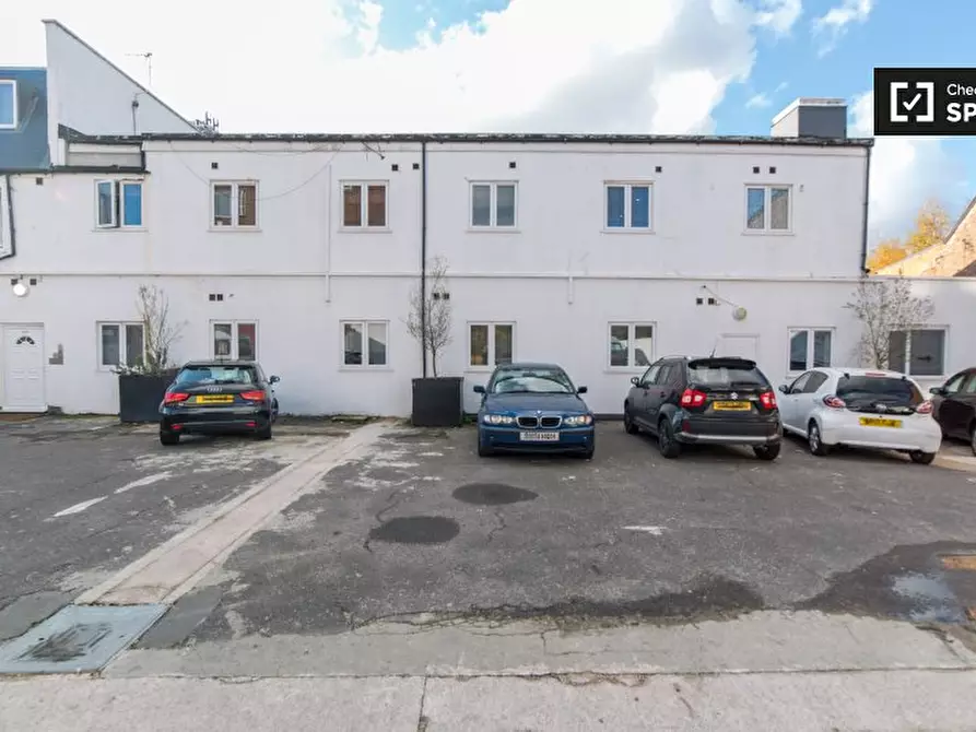 Immagine 12 di Appartamento in affitto  in St James's Rd a Camberwell