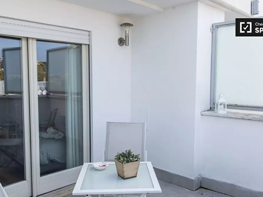 Immagine 16 di Appartamento in affitto  in Via Portuense a Roma