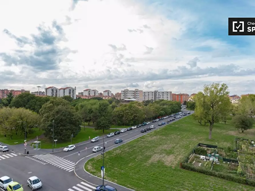 Immagine 5 di Camera condivisa in affitto  in Via Viterbo a Milano