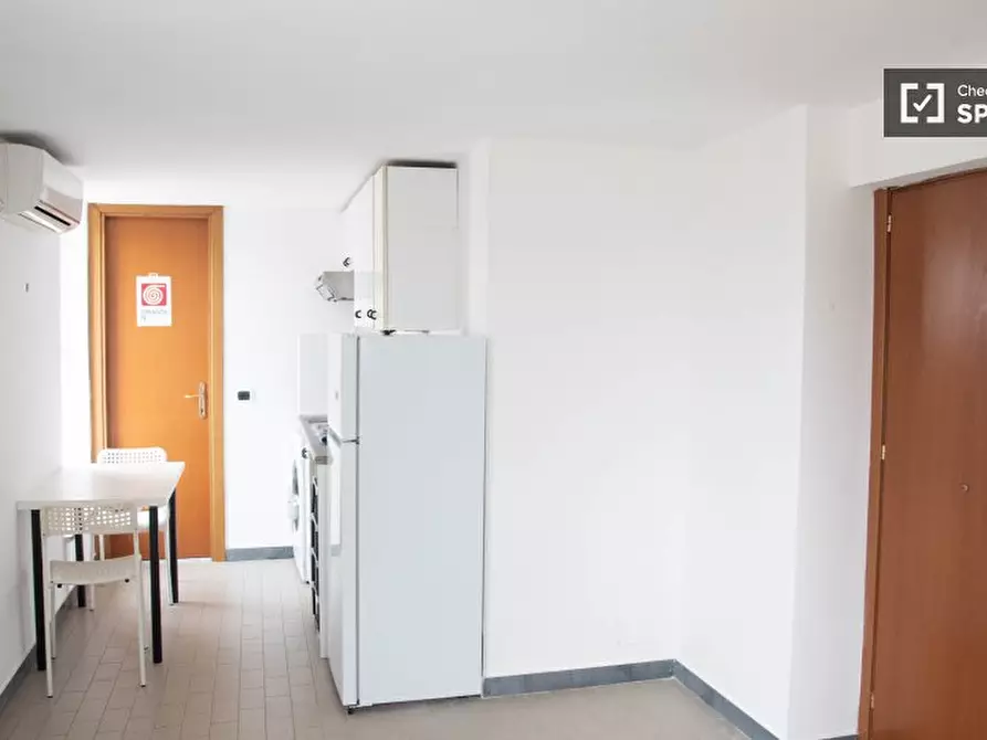 Immagine 8 di Appartamento in affitto  in Via degli Ortaggi a Roma