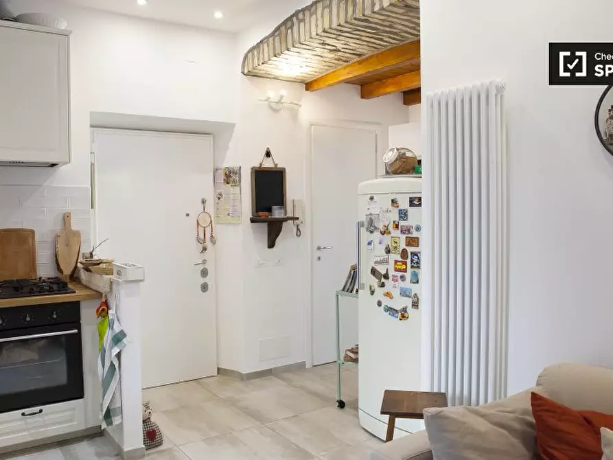 Immagine 8 di Camera condivisa in affitto  in Via Angelo Bellani, 00153 Roma RM, Italy a Roma