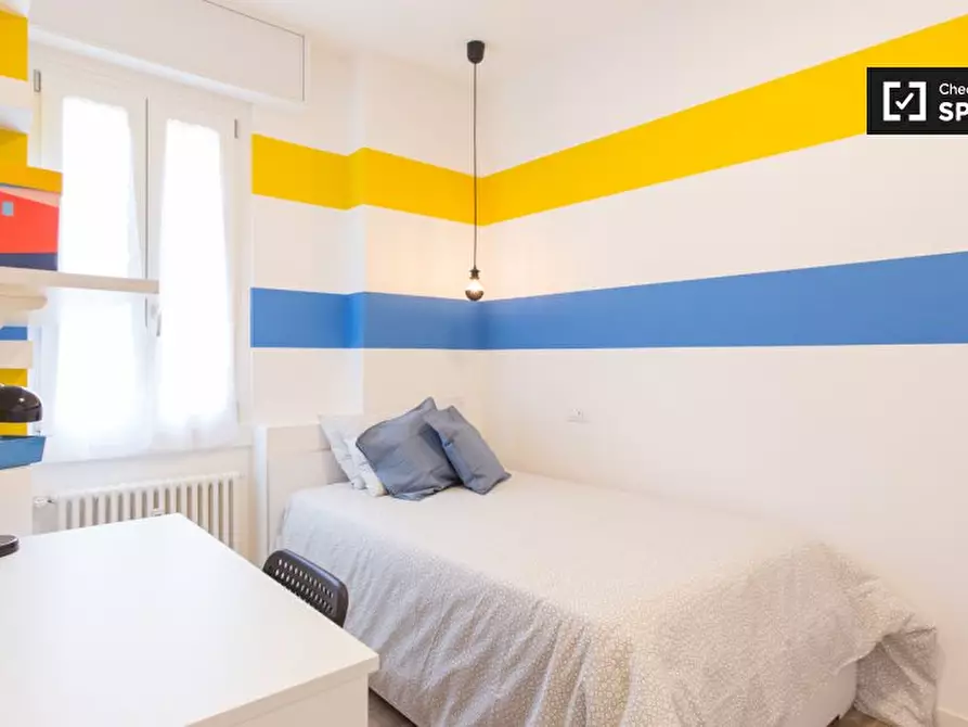 Immagine 2 di Camera condivisa in affitto  in Via Gentile Bellini a Milano