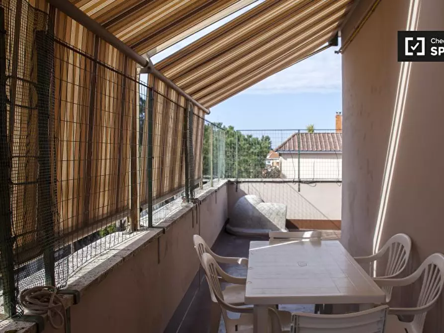 Immagine 5 di Appartamento in affitto  in Via di Villa Maggiorani a Roma