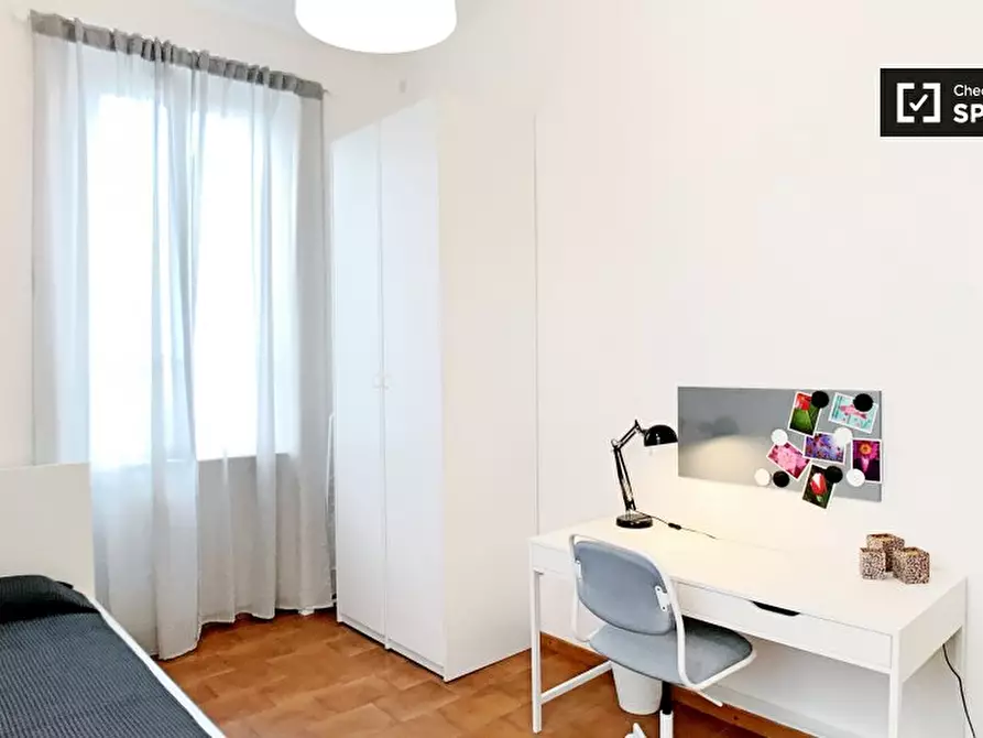 Immagine 2 di Camera condivisa in affitto  in Piazza Bibbiena, 20136 Milano MI, Italy a Milano