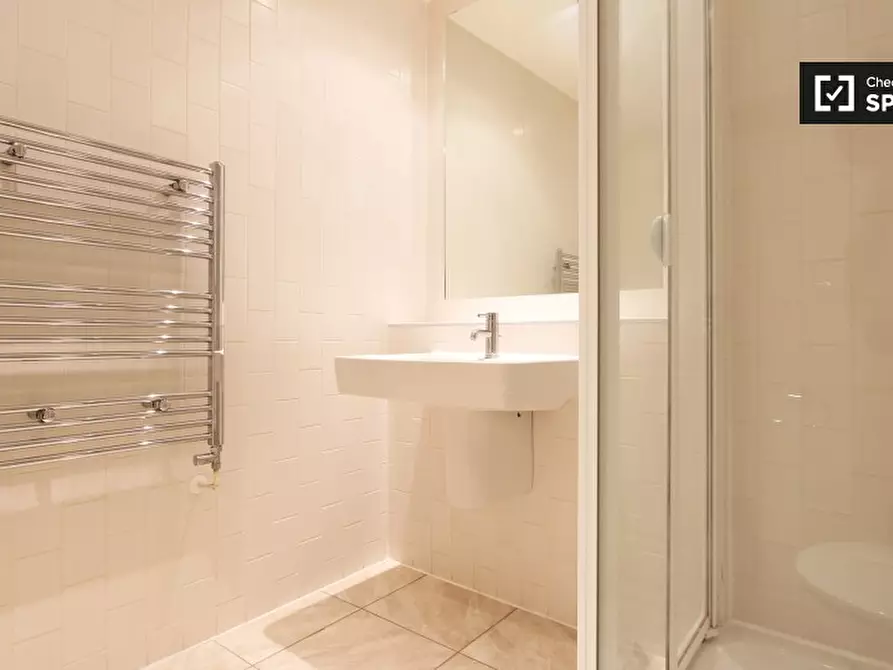 Immagine 6 di Camera condivisa in affitto  in Copenhagen Place a Poplar