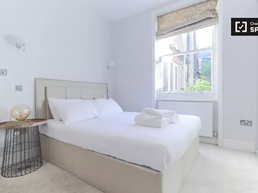 Immagine 10 di Appartamento in affitto  in a Queenstown Road a Lambeth