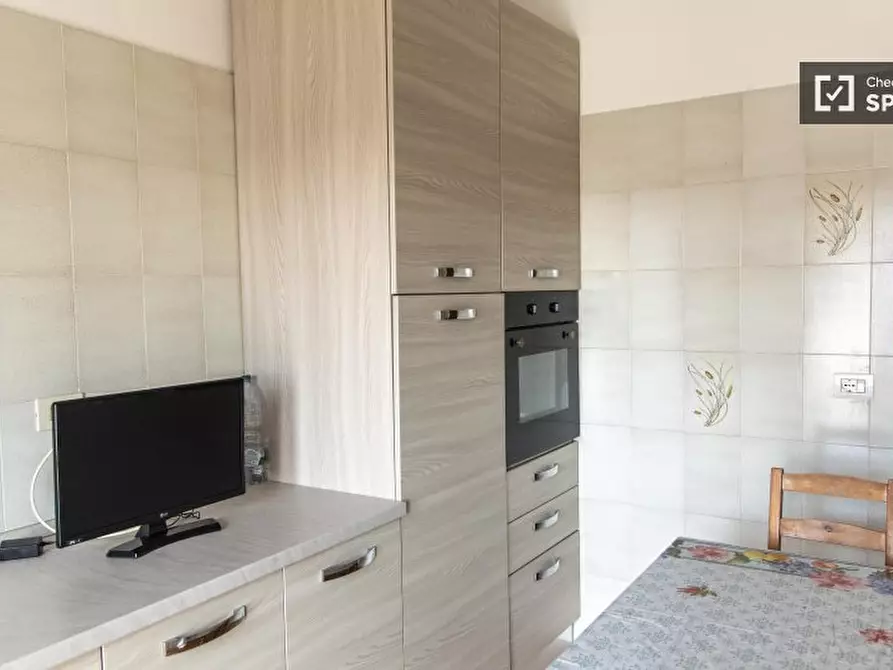 Immagine 8 di Camera condivisa in affitto  in Via Coggiola a Roma