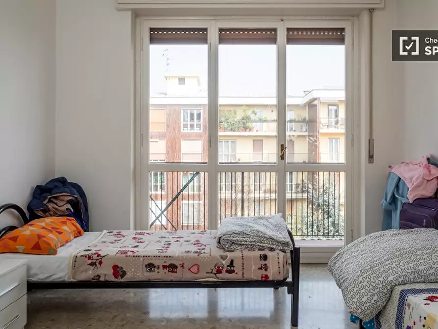 Immagine 18 di Camera condivisa in affitto  in Via Emilio de Marchi a Milano
