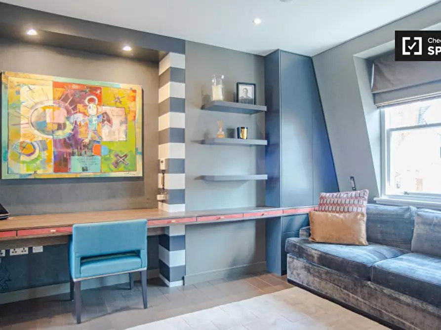 Immagine 9 di Appartamento in affitto  in Eastcastle St a Camden Town