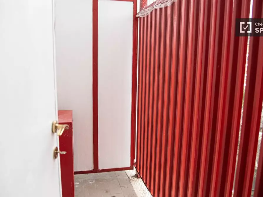 Immagine 14 di Appartamento in affitto  in Via degli Ortaggi a Roma
