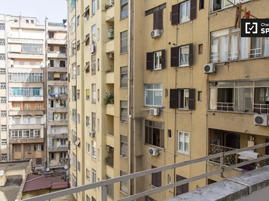 Immagine 19 di Camera condivisa in affitto  in Viale Ippocrate a Roma