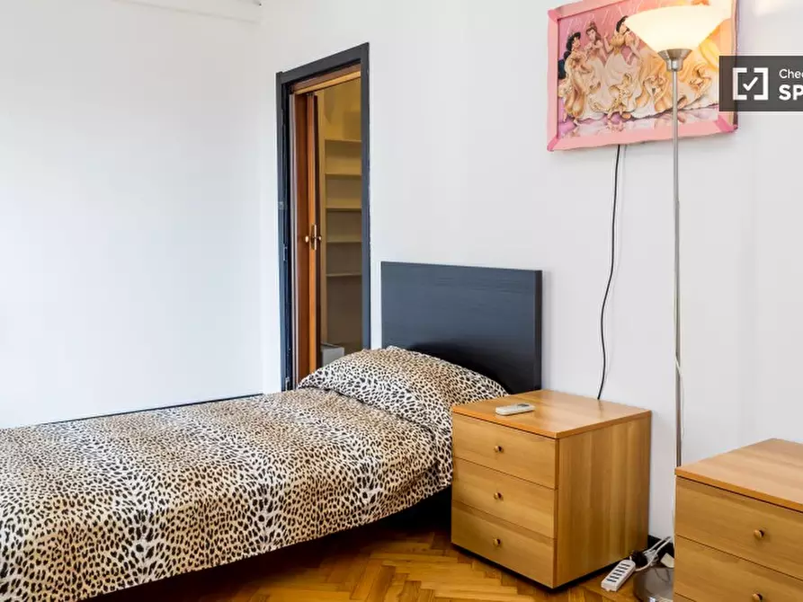 Immagine 3 di Camera condivisa in affitto  in Via Roggia Scagna a Milano