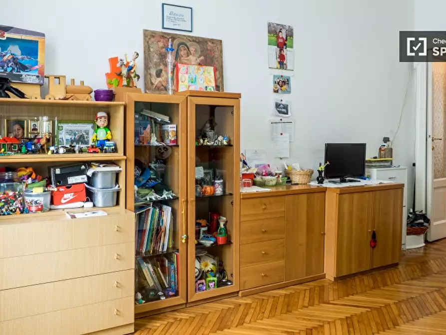 Immagine 4 di Camera condivisa in affitto  in Via Leone Tolstoi a Milano