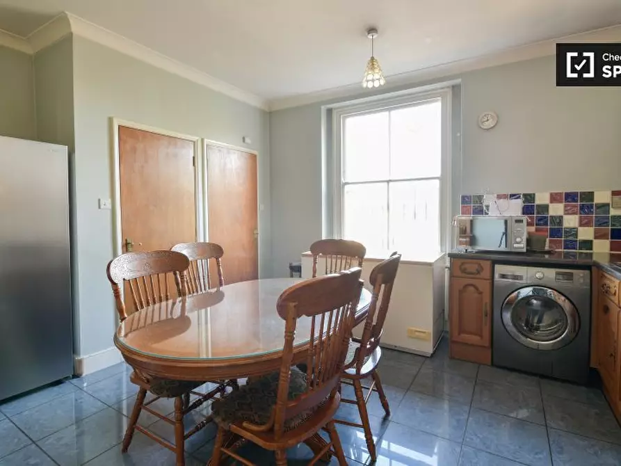 Immagine 4 di Camera condivisa in affitto  in Green Lanes, Harringay, London N4 1DA, UK a Hackney