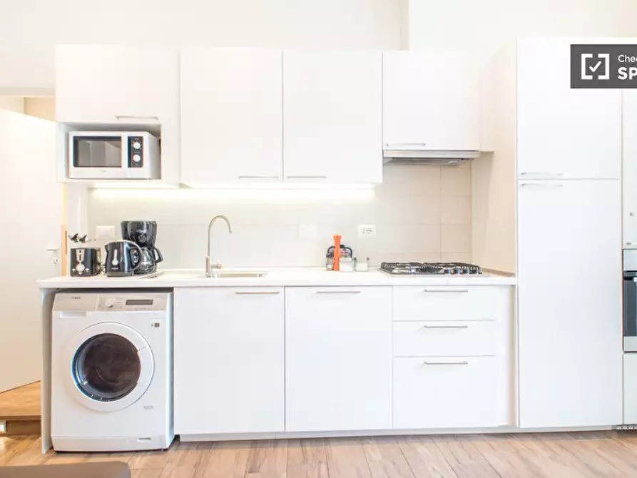 Immagine 4 di Appartamento in affitto  in Via Catone a Roma