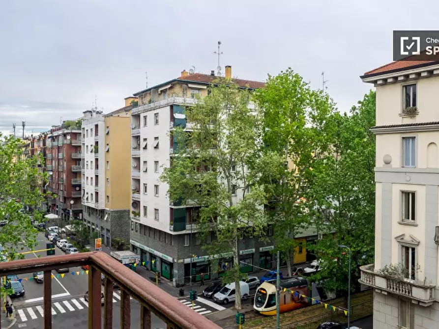 Immagine 10 di Camera condivisa in affitto  in Via Leone Tolstoi a Milano