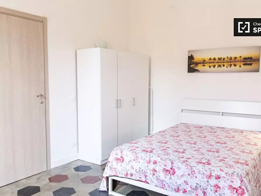 Immagine 2 di Camera condivisa in affitto  in Viale Regina Margherita a Roma