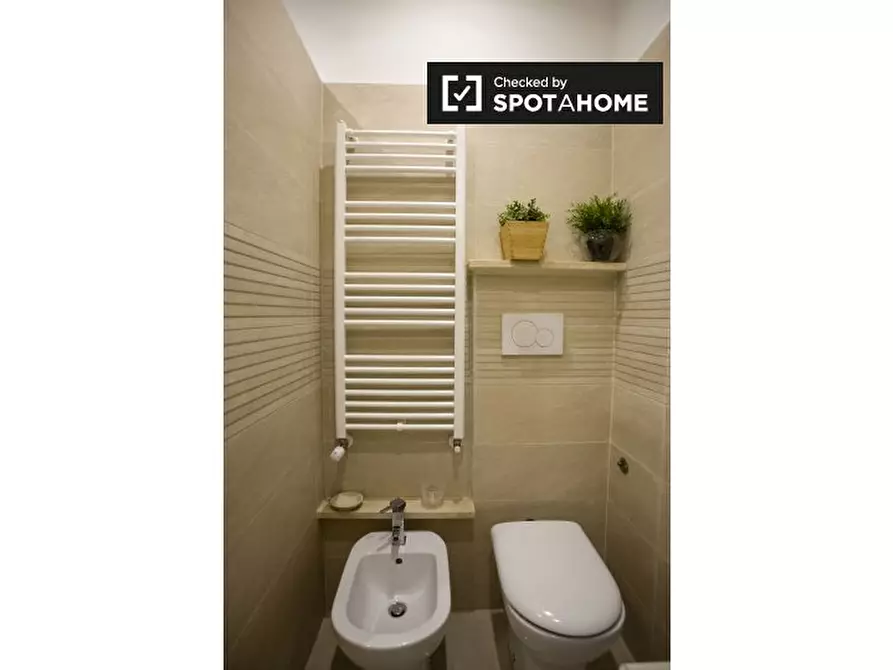 Immagine 15 di Appartamento in affitto  in Via Labicana a Roma