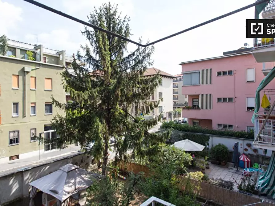 Immagine 16 di Camera condivisa in affitto  in Viale Fulvio Testi a Milano