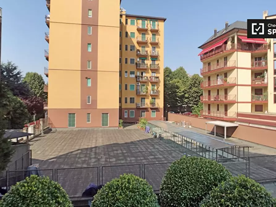 Immagine 6 di Appartamento in affitto  in Via Domenico Millelire, 20147 Milano MI, Italy a Milano