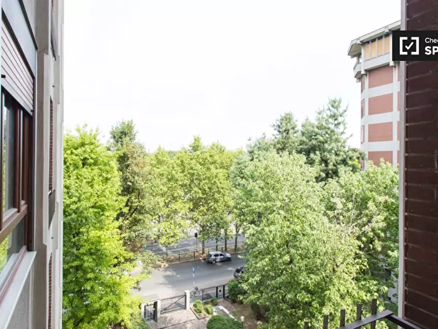 Immagine 19 di Camera condivisa in affitto  in Viale Tibaldi a Milano