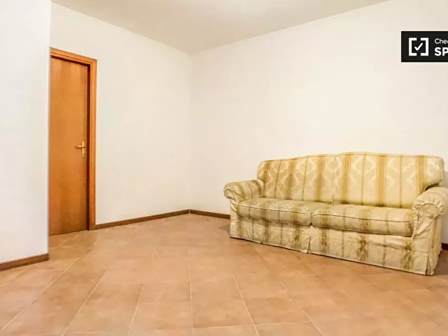 Immagine 4 di Appartamento in affitto  in Via Alberto Burri a Roma