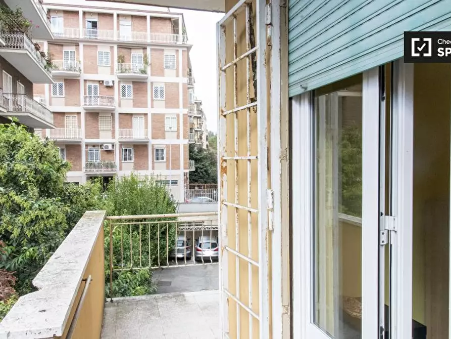 Immagine 8 di Camera condivisa in affitto  in Via Giulio Aristide Sartorio, 00147 Roma RM, Italy a Roma