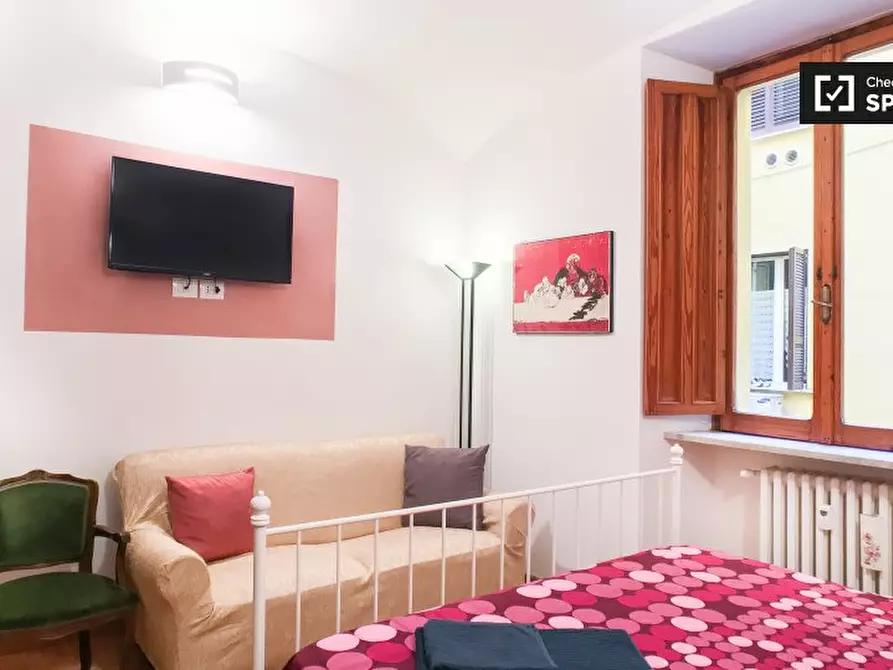 Immagine 8 di Appartamento in affitto  in Viale Regina Margherita, 217 a Roma