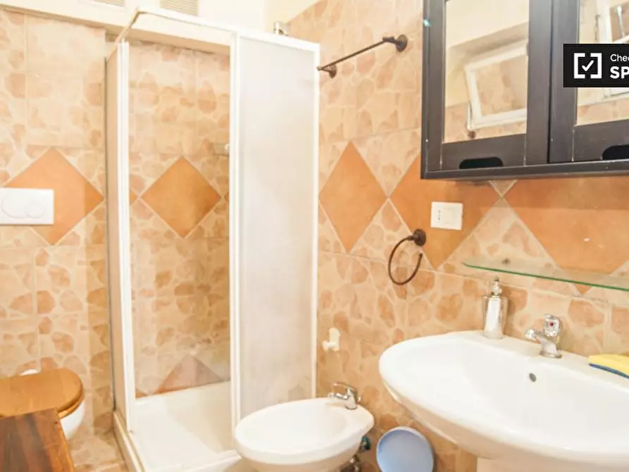 Immagine 12 di Appartamento in affitto  in Piazza dei Re di Roma a Roma