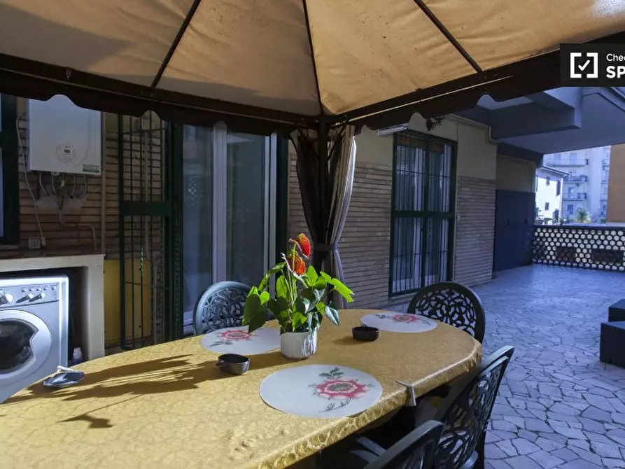 Immagine 10 di Appartamento in affitto  in Via Mattia Battistini, 00167 Roma RM, Italy a Roma