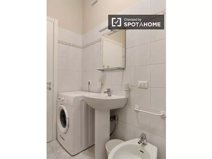 Immagine 8 di Ufficio in affitto  in Viale Bligny a Milano