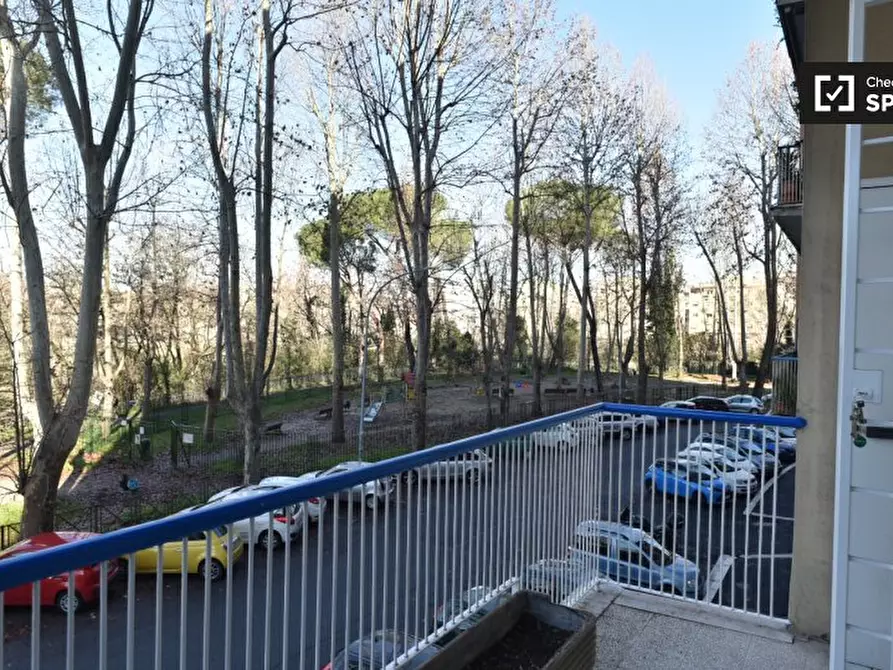 Immagine 17 di Camera condivisa in affitto  in Via Val d'Ossola a Roma