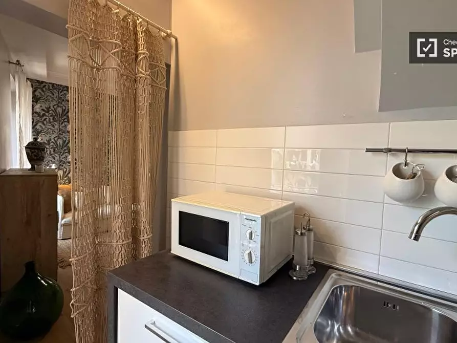 Immagine 5 di Appartamento in affitto  in Via di S. Angelo in Pescheria a Roma