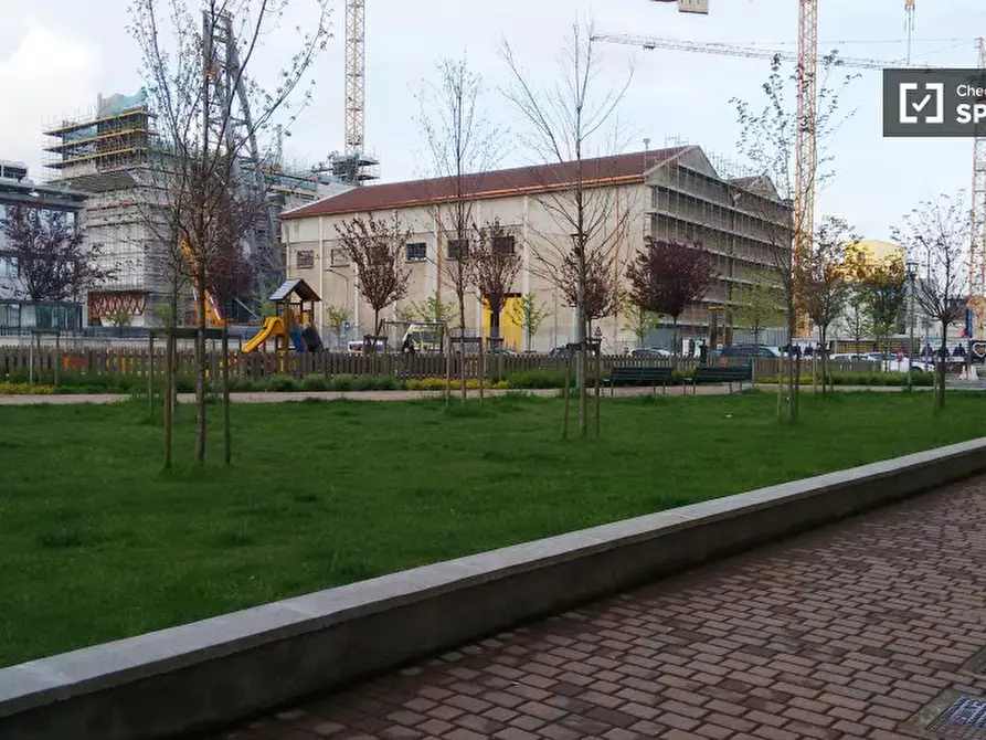 Immagine 14 di Camera condivisa in affitto  in Via Adamello a Milano