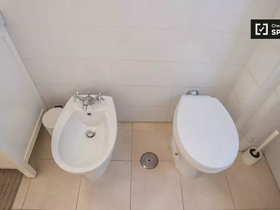 Immagine 15 di Appartamento in affitto  in Via degli Orti di Trastevere, 00153 Roma RM, Italy a Roma