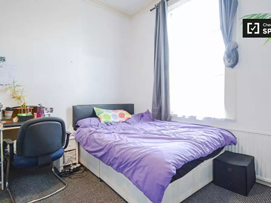 Immagine 2 di Camera condivisa in affitto  in Berriman Rd a Islington