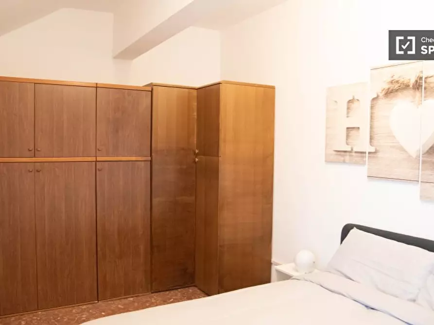 Immagine 3 di Appartamento in affitto  in Via Curzio Rufo a Roma