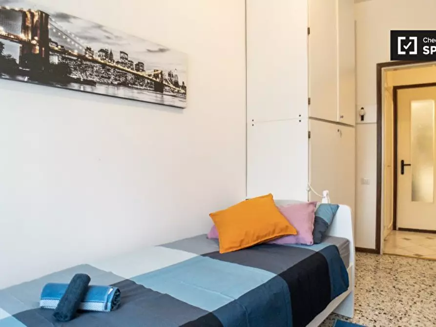 Immagine 2 di Camera condivisa in affitto  in Via Privata Martino Lutero, 4, 20126 Milano MI, Italy a Milano