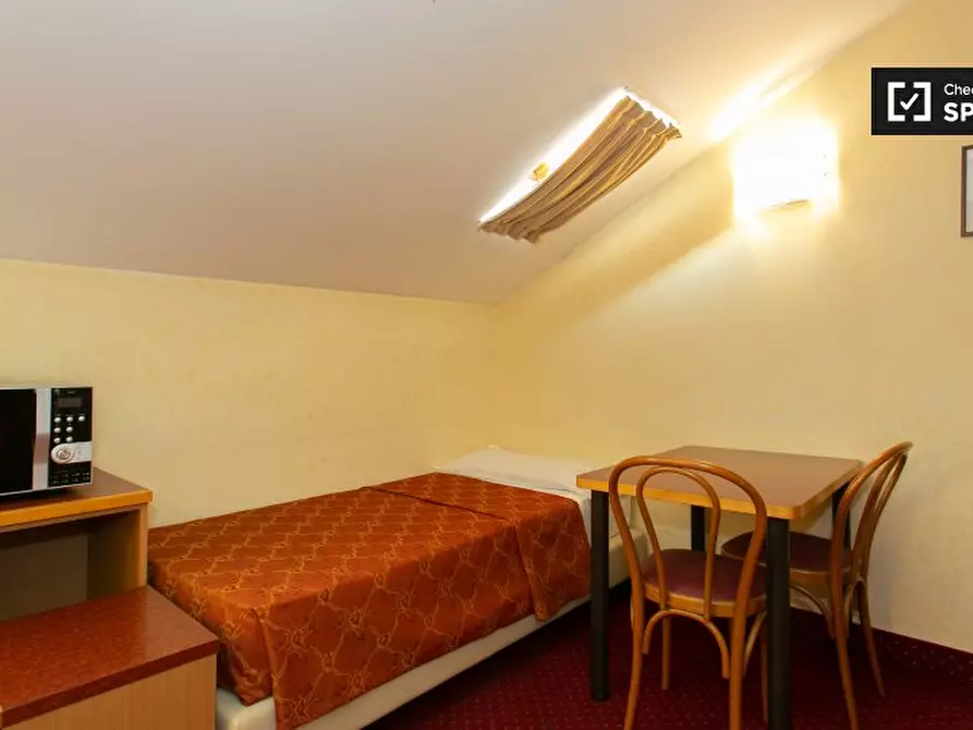 Immagine 9 di Ufficio in affitto  in Via Privata Ettore Paladini a Milano