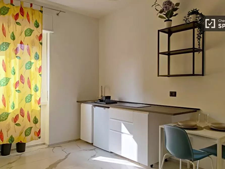 Immagine 10 di Camera condivisa in affitto  in Via delle Forze Armate a Milano