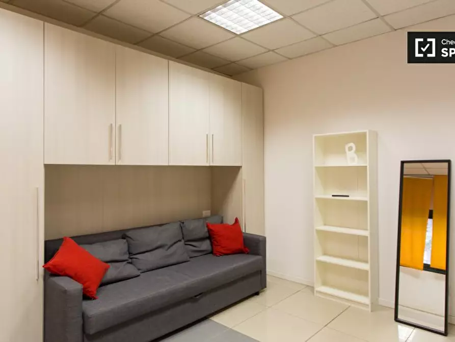 Immagine 2 di Ufficio in affitto  in Via Privata Carlo Montanari a Milano