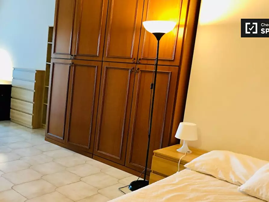 Immagine 3 di Camera condivisa in affitto  in Via Gregorio Ricci Curbastro, 00149 Roma RM, Italy a Roma