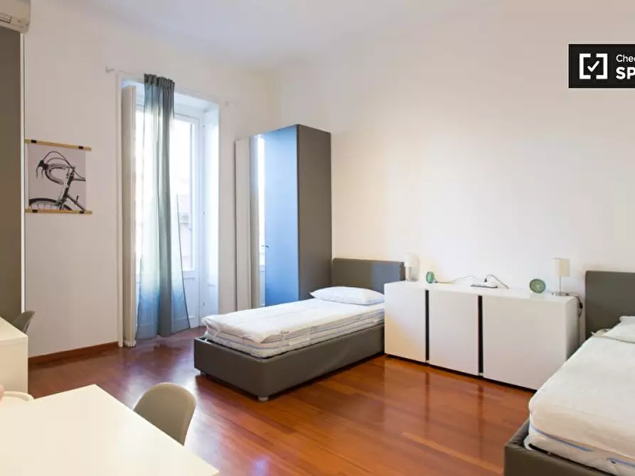 Immagine 1 di Camera condivisa in affitto  in Via Carlo Darwin a Milano